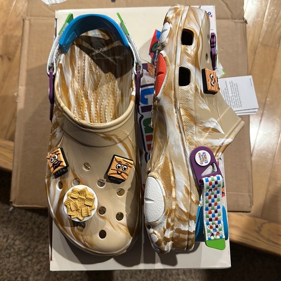CROCS Shoes Crocs Cinnamon Toast Crunch Poshmark